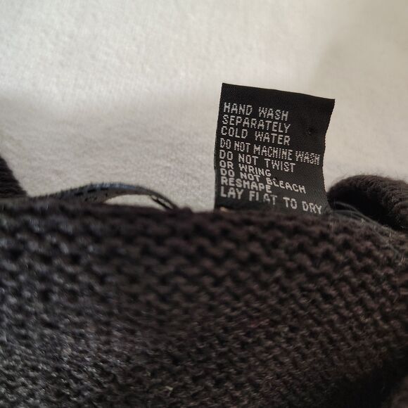 Embellished Christmas Cardigan Sweater Cardinals Holly Sequin Holiday Bird SMALL - Picture 6 of 8